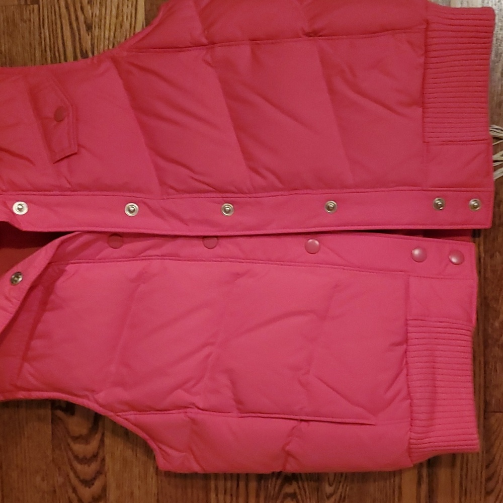 Gap Pink Puffer Vest - Picture 8 of 8
